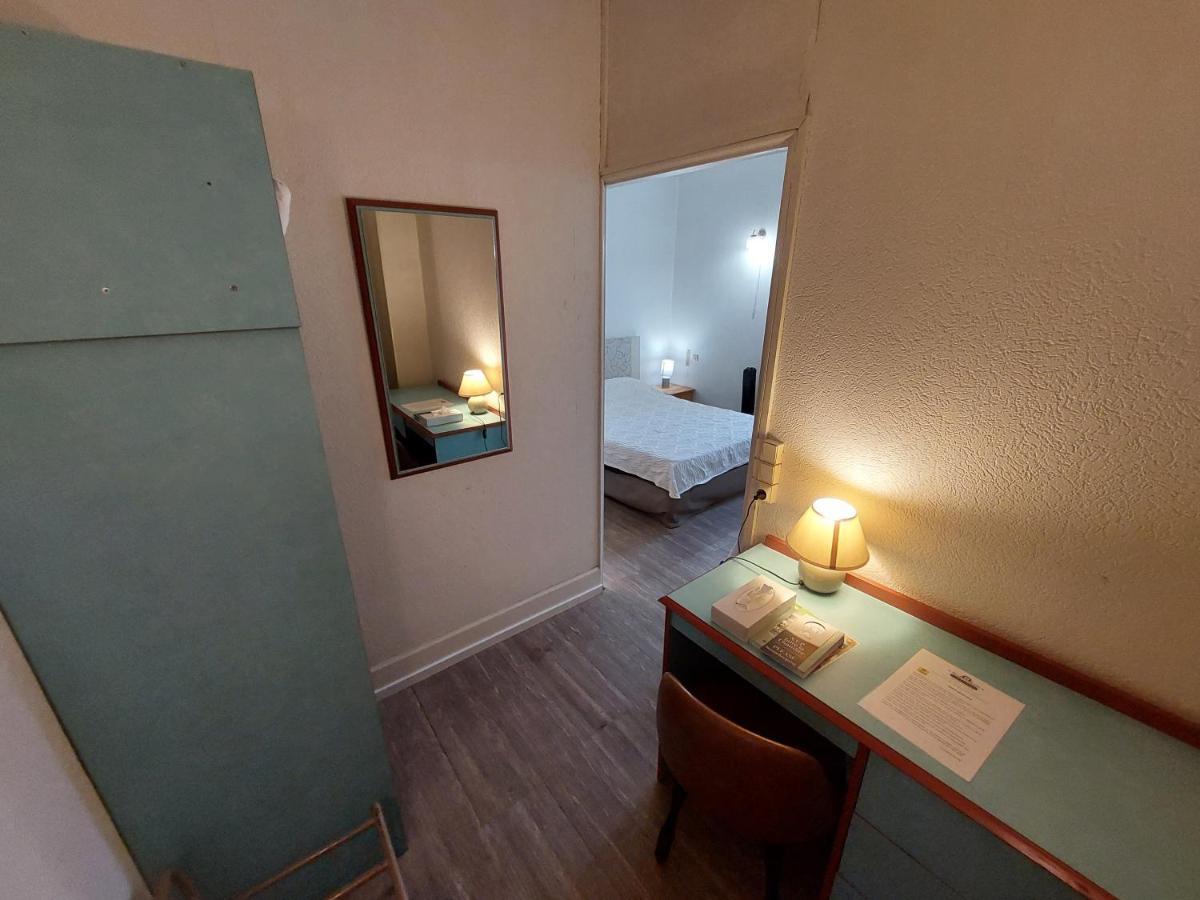 Logis Hotels - Hotel Le Boulevard Mazamet Exterior foto